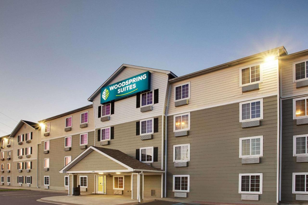 Woodspring Suites Baton Rouge East I-12 Экстерьер фото